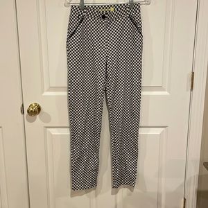 Here kitty kitty!! Pull on petite pants/leggings